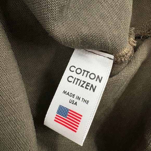Cotton Citizen Men’s Olive Presley Buttondown Ombré NWOT | Medium - Picture 6 of 8